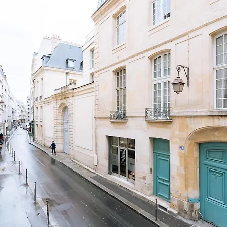Le Marais - Modern Design Apartment