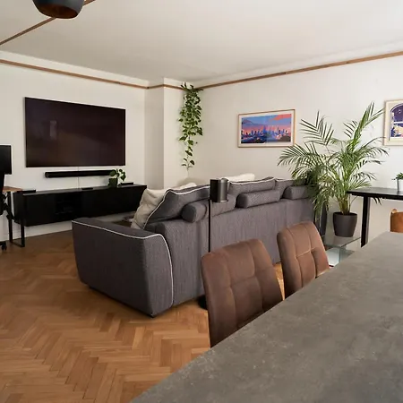 Le Marais - Modern Design Apartment